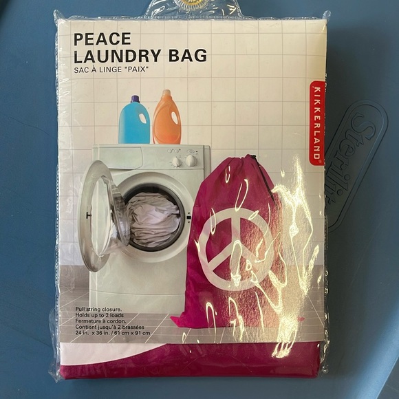 Kikkerland Laundry Bag Peace Sign- brand new - Picture 1 of 3